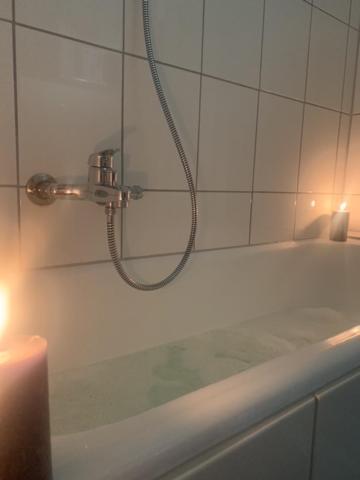 Grosse Moderne Ferienwohnung, Zentrale Ruhige Lage Kassel Exteriör bild