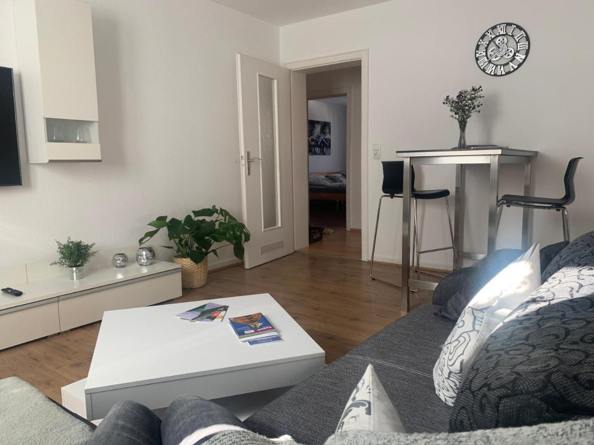 Grosse Moderne Ferienwohnung, Zentrale Ruhige Lage Kassel Exteriör bild